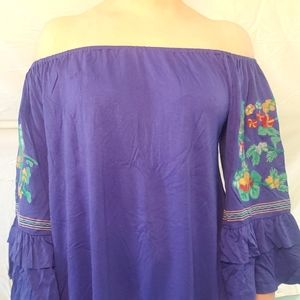 Loose off the shoulder top